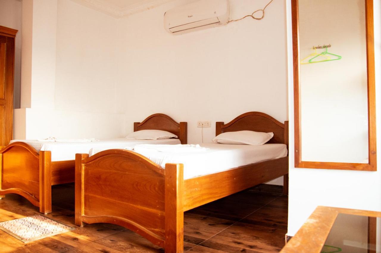 Hotel Nakshatra Karimganj Екстериор снимка